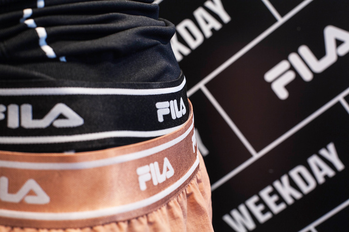 1524570574 fila 4
